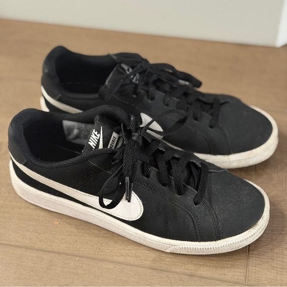 Nike Court Royale Black & White Shoes 8.5 Women’s Sneakers 749867010 - Picture 6 of 14